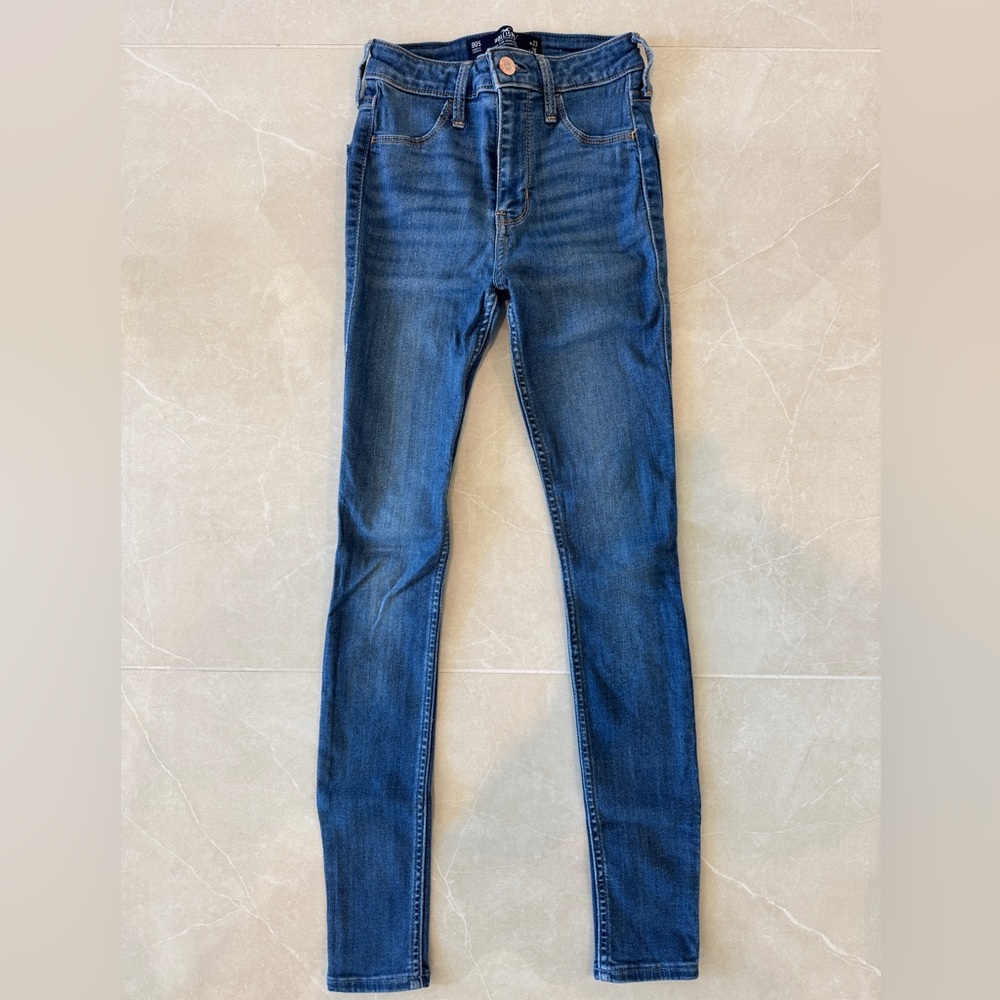 Hollister High-Waisted Denim Skinny Jeans